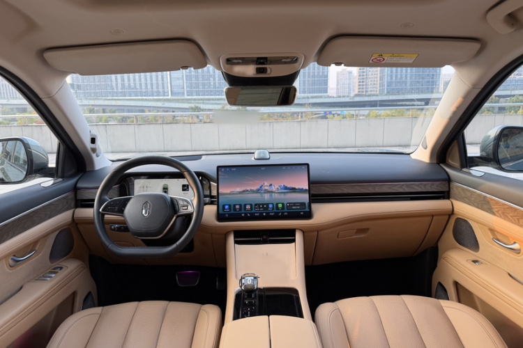 鸿蒙智行 问界M7 2022款 1.5T 后驱舒适版中控内饰7003