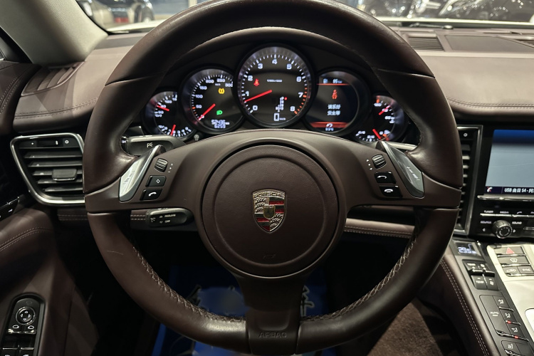 保时捷 2014款 Panamera 4 Executive 3.0T中控内饰7002