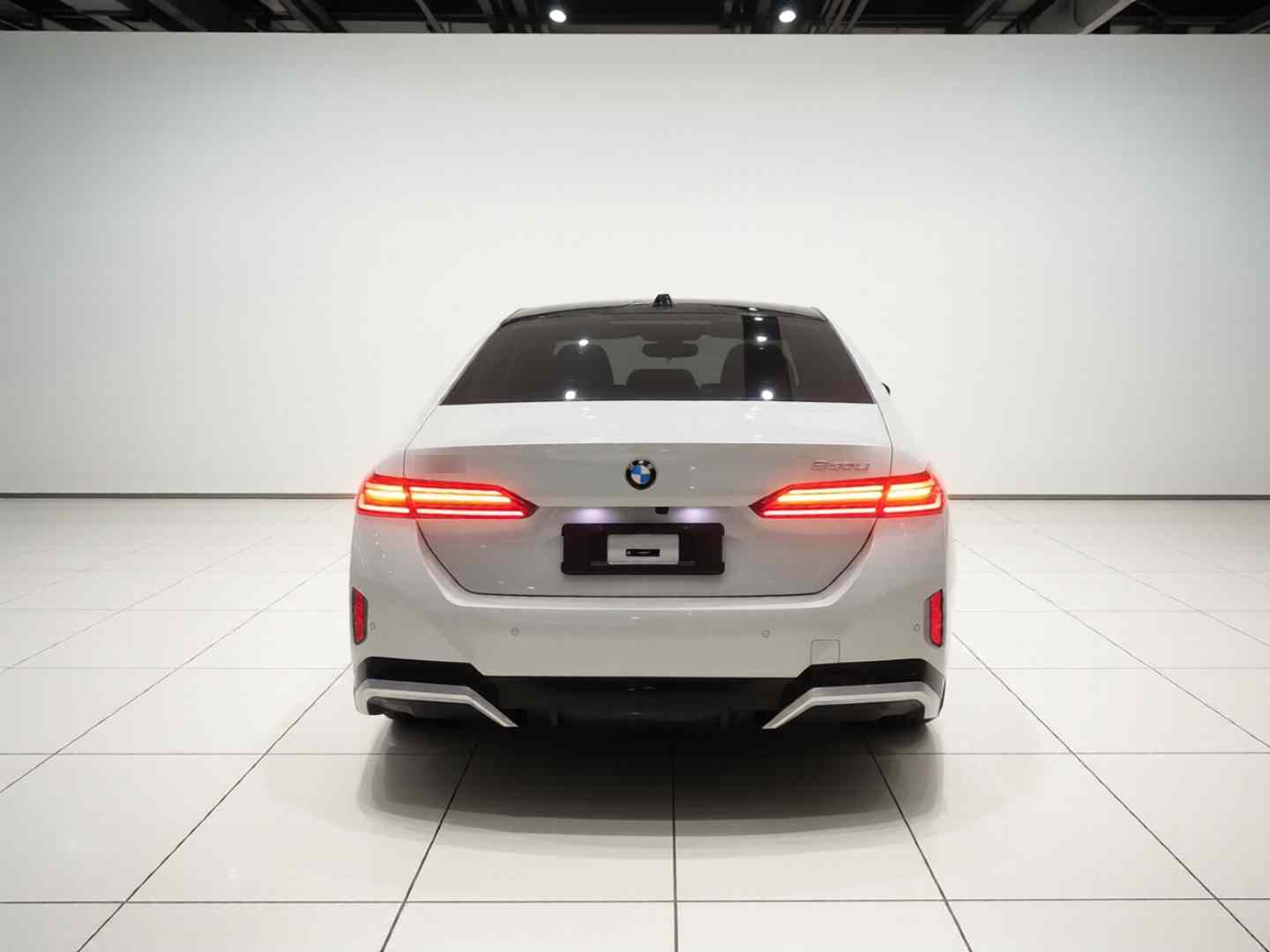 宝马5系 2024款 530Li 尊享型 M运动套装(4)