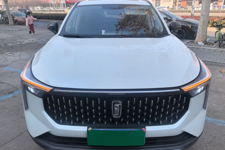 奔腾T55 2022款 1.5T 自动飞跃款车身外观2