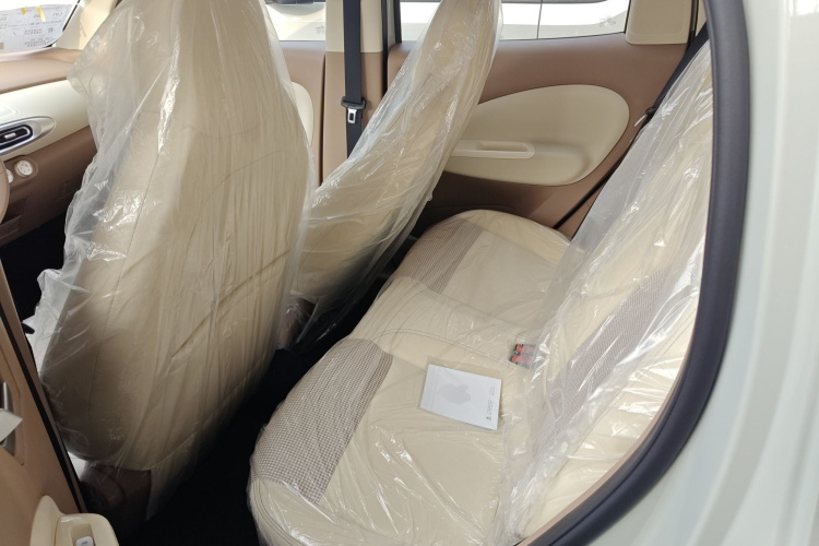 五菱汽车 宏光MINIEV 2025款 四门版 进阶款中控内饰21