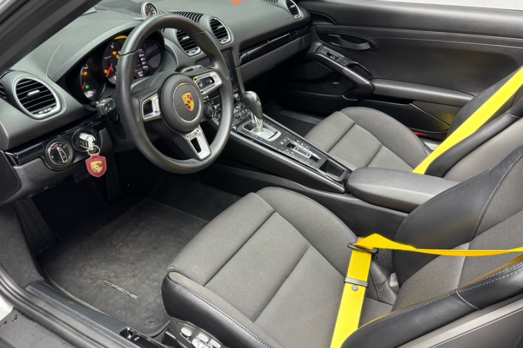 保时捷718 2022款 Boxster T 2.0T中控内饰7005
