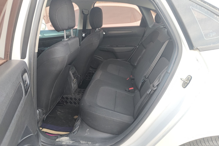 雪铁龙 C4世嘉 2018款 1.6L 手动舒适型中控内饰21