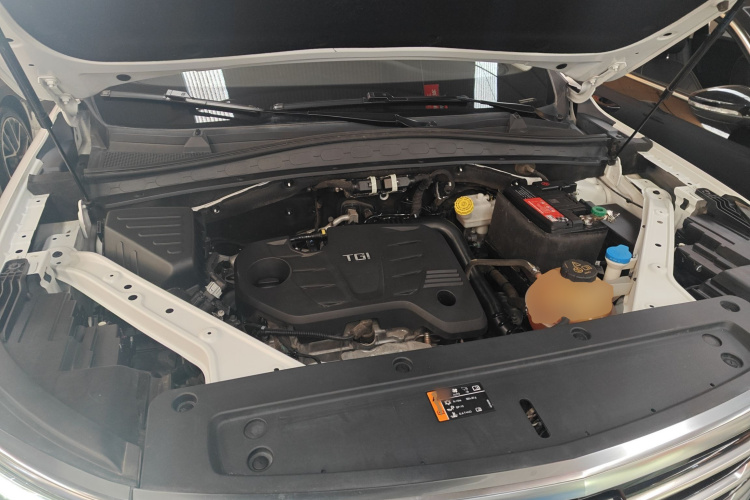 荣威RX5 MAX 2019款 300TGI 自动4G互联豪华版局部细节24