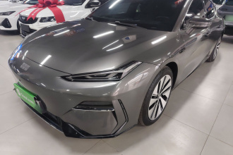 吉利银河 银河E8 2024款 665km 后驱星舰 远航版