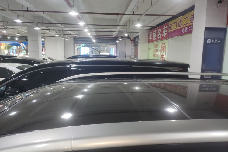 广汽传祺 传祺GS8 2017款 320T 两驱豪华智联版（七座）局部细节57