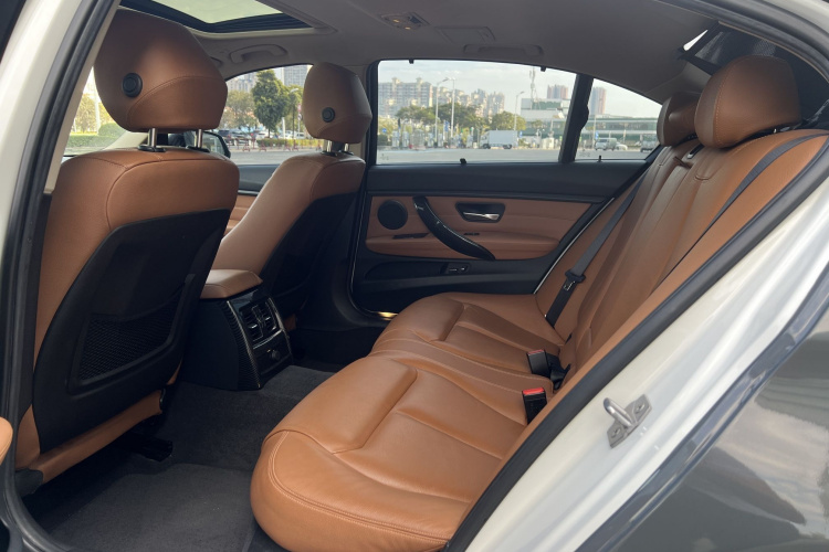 宝马3系 2015款 320Li 超悦版豪华设计套装中控内饰7002