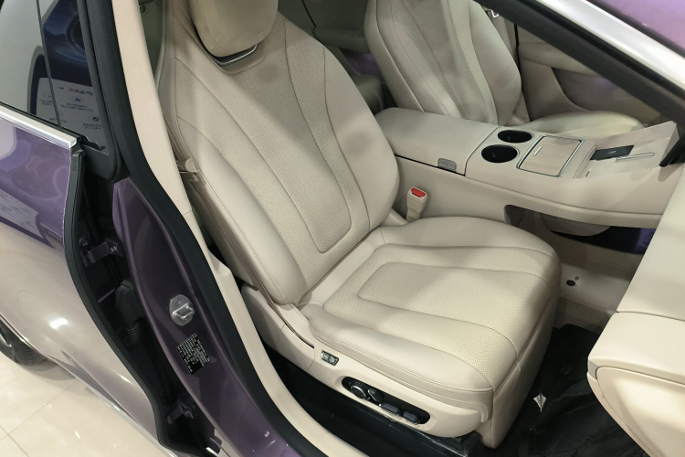 鸿蒙智行 智界R7 2024款 纯电 736km UItra局部细节41