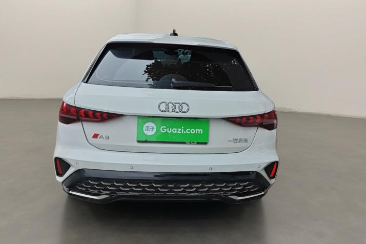 奥迪A3 2025款 Sportback 35TFSI 飞驰尊享型 +豪华臻选包车身外观6
