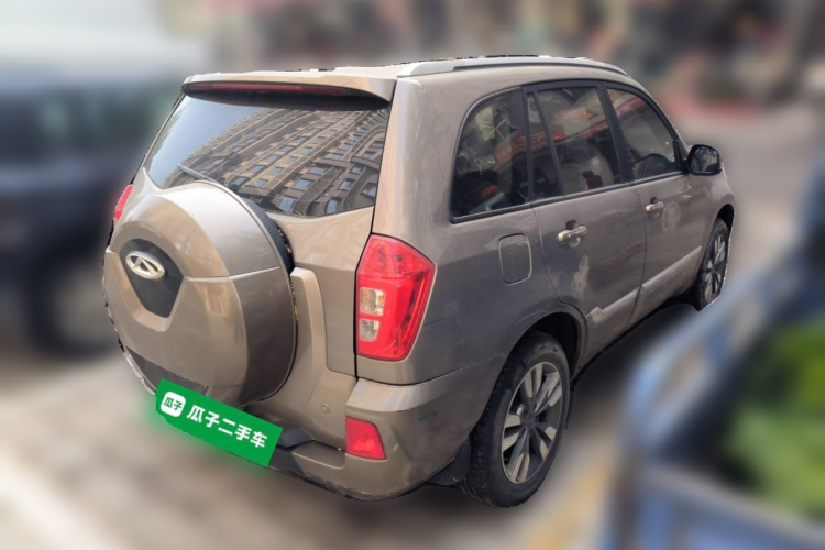 奇瑞 瑞虎3 2016款 1.6L CVT智尚版车身外观6005