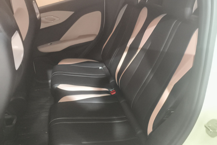 比亚迪 海鸥 2024款 荣耀版 305km 自由版中控内饰21