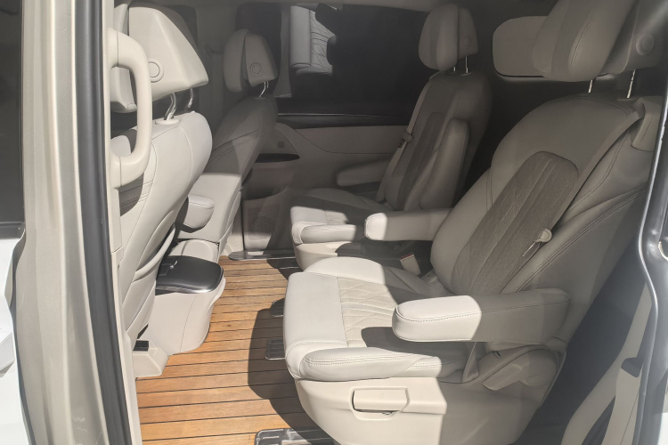 别克GL8 2022款 ES陆尊 653T 舒适型车身外观6008