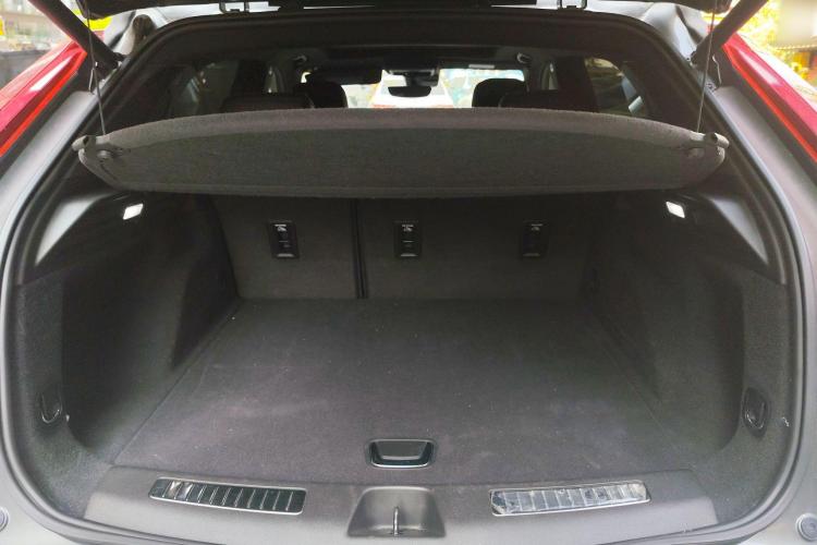 凯迪拉克XT4 2018款 28T 四驱领先型中控内饰23