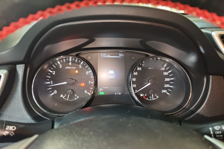 日产 逍客 2016款 2.0L CVT精英版局部细节14