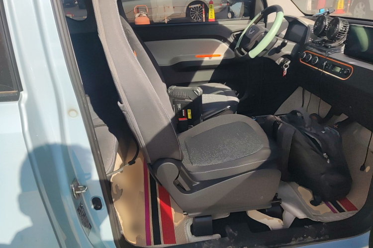 五菱汽车 宏光MINIEV 2020款 自在款 磷酸铁锂局部细节41