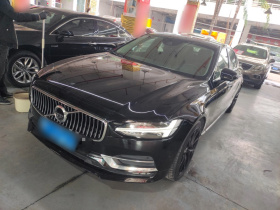 沃尔沃S90 2019款 T5 智远版