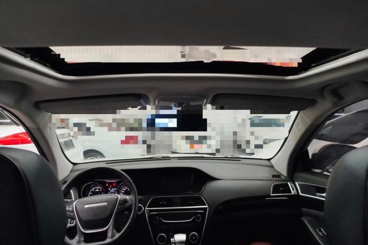 猎豹汽车 猎豹CS10 2017款 2.0T 自动都市型中控内饰7004