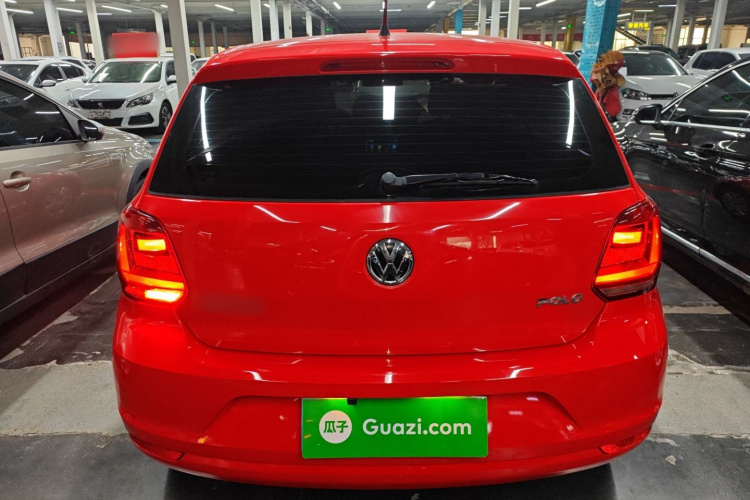 大众 Polo 2016款 1.4L 手动风尚型车身外观6