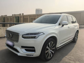 沃尔沃XC90 2022款 B5 智行豪华版 5座