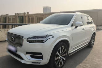 沃尔沃XC90 2022款 B5 智行豪华版 5座