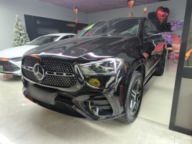 奔驰GLE轿跑 2024款 GLE 450 4MATIC 轿跑SUV 时尚型