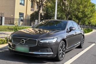 沃尔沃S90新能源 2021款 T8 E驱混动 智逸豪华版