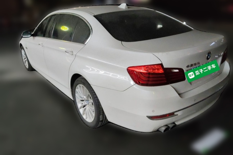 宝马5系 2014款 525Li 豪华设计套装车身外观6003