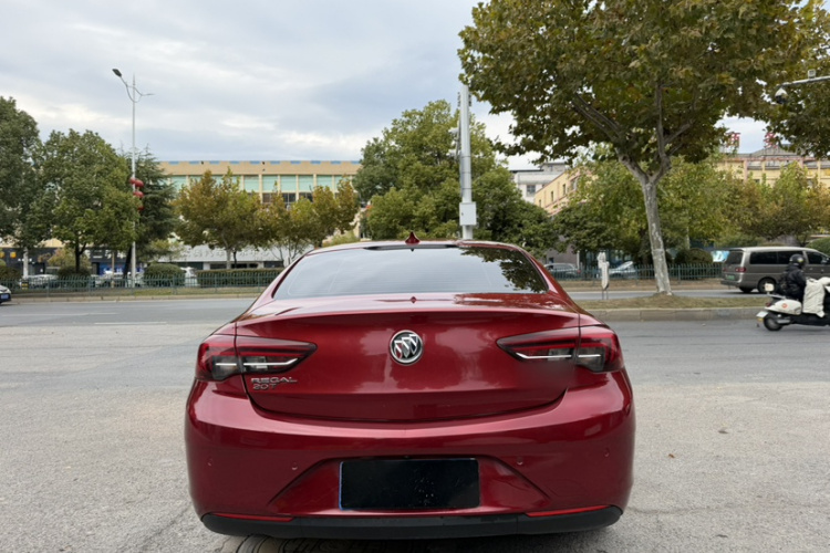 别克 君威 2017款 20T 豪华型车身外观6003