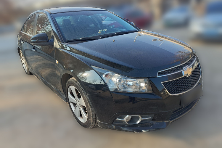 雪佛兰 科鲁兹 2013款 1.8L SX AT车身外观3