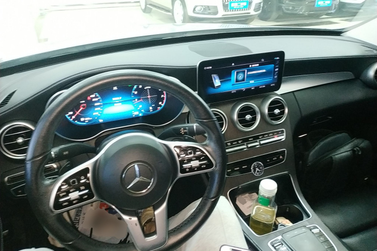 奔驰C级 2019款 改款 C 260 L中控内饰12