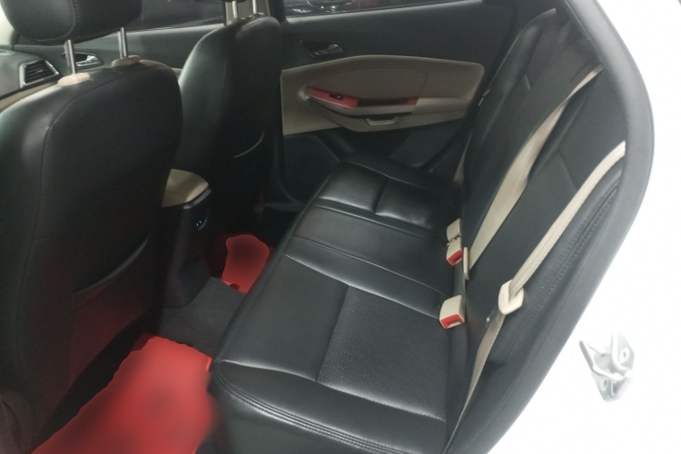 福特 福睿斯 2015款 1.5L 自动舒适型中控内饰7004