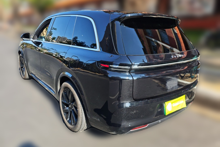 理想汽车 理想L8 2023款 Pro车身外观5