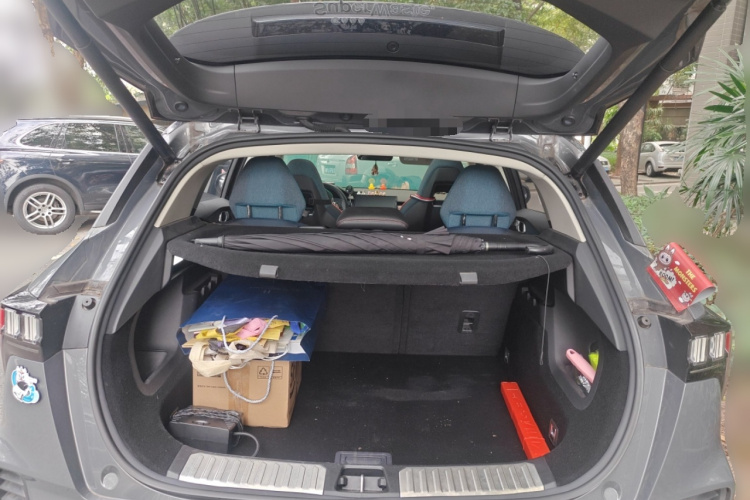 领克06 2020款 1.5T 耀Halo中控内饰23