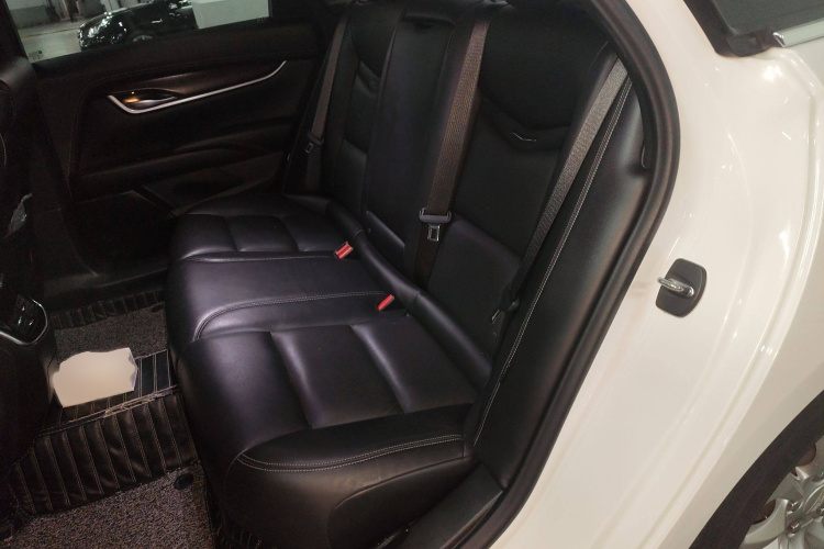 凯迪拉克XTS 2018款 28T 精英型中控内饰7004