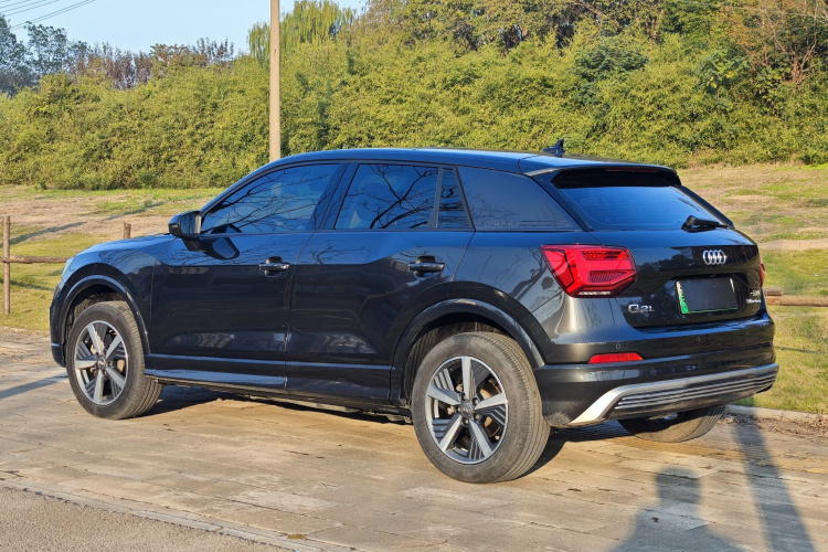 奥迪Q2L e-tron 2019款 Q2L e-tron 纯电智享型车身外观6003