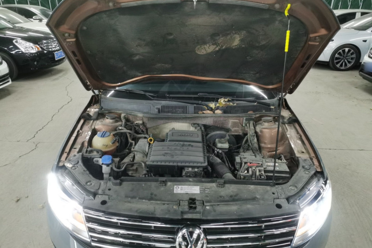 大众 朗行 2015款 1.6L 自动风尚版局部细节24