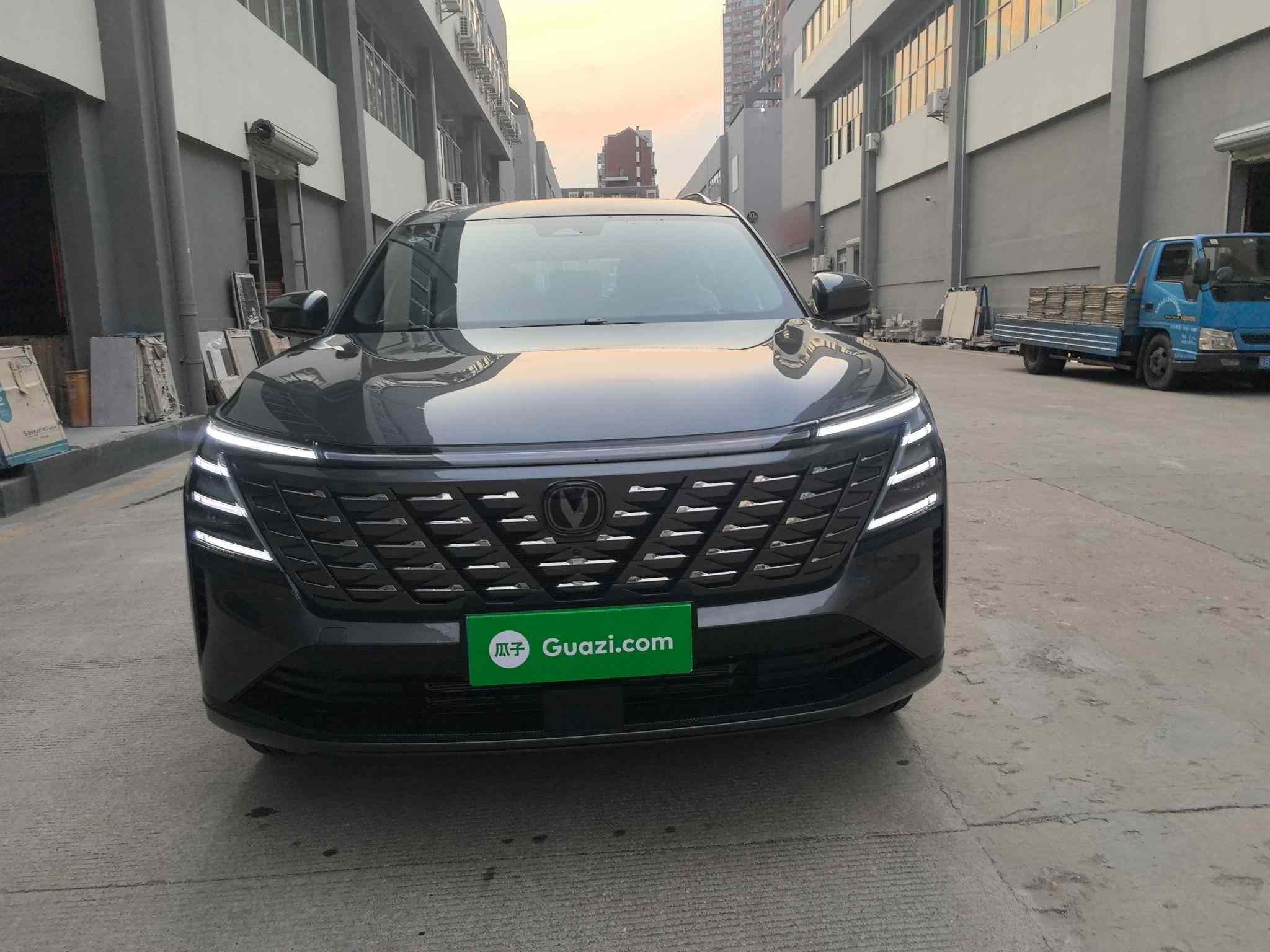 长安CS75 PLUS 2025款 第四代 UItra 2.0T 新蓝鲸 智慧劲擎型(1)