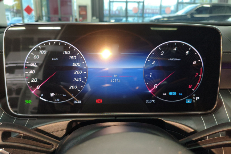 奔驰C级 2022款 改款 C 260 L 运动版局部细节14