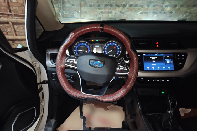 吉利汽车 远景X3 2019款 升级版 1.5L 手动精英型中控内饰13