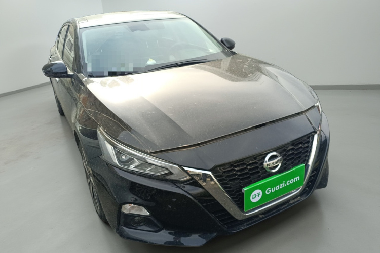 日产 天籁 2021款 2.0L XL 舒适版车身外观3