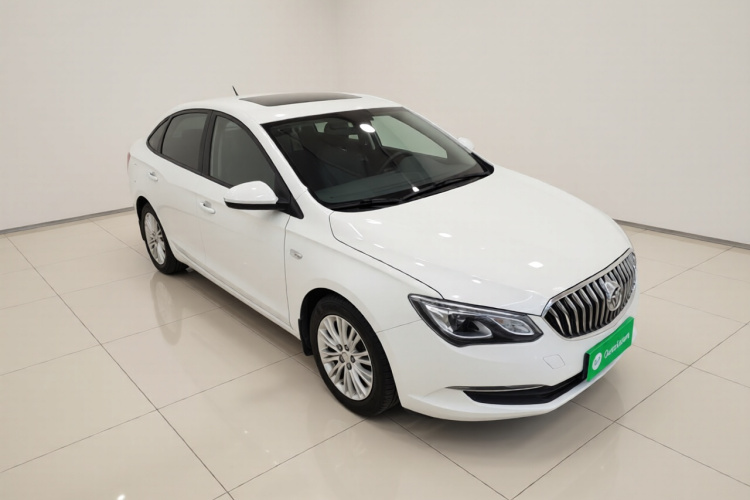 别克 英朗 2015款 15N 手动精英型车身外观3