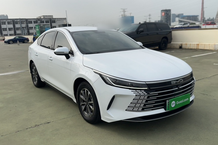 比亚迪 驱逐舰05 2024款 荣耀版 DM-i 55KM 豪华型车身外观6007