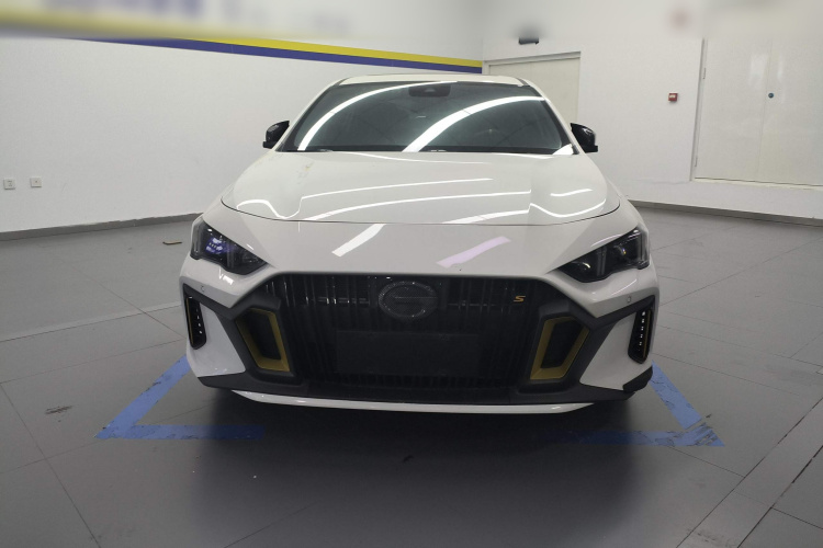 广汽传祺 影豹 2023款 270T DCT J15版车身外观2