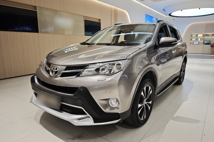丰田 RAV4荣放 2015款 2.5L 自动四驱精英版车身外观6005