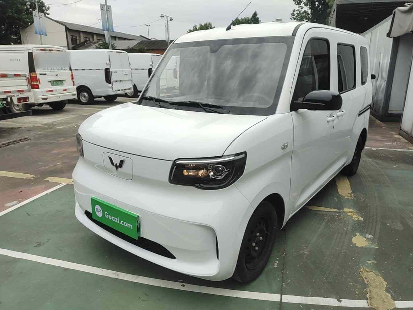 五菱汽车 五菱之光新能源 2025款 201km 标准型(2)