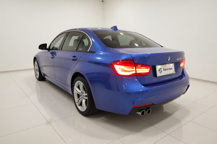 宝马3系 2018款 320Li 领先型M运动套装车身外观5