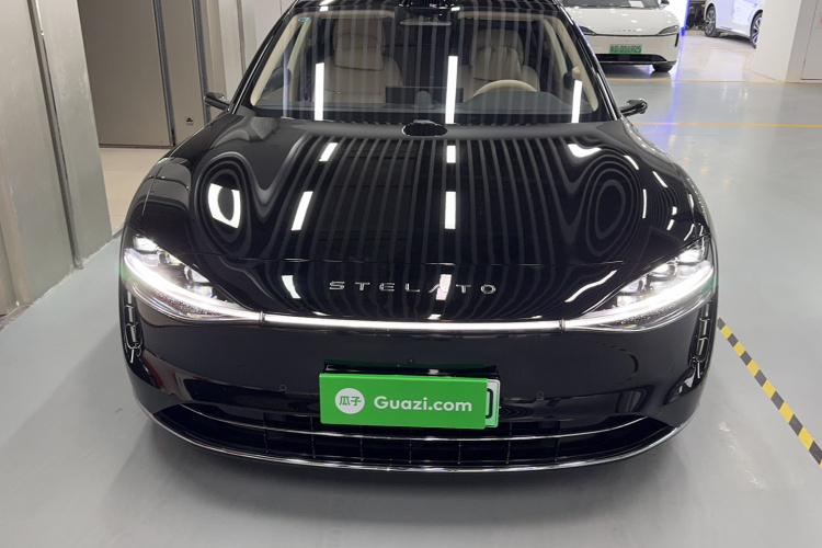 鸿蒙智行 享界S9 2025款 增程 Ultra车身外观6006