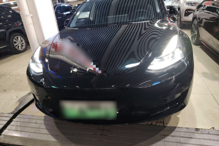 特斯拉 Model 3 2022款 后轮驱动版车身外观6001