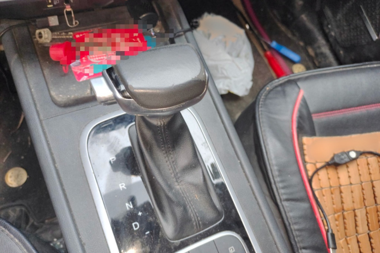 凯翼 炫界 2021款 1.5L CVT优享版局部细节18