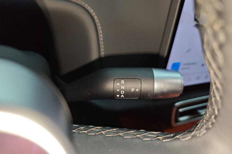 理想汽车 理想L7 2023款 Air局部细节18